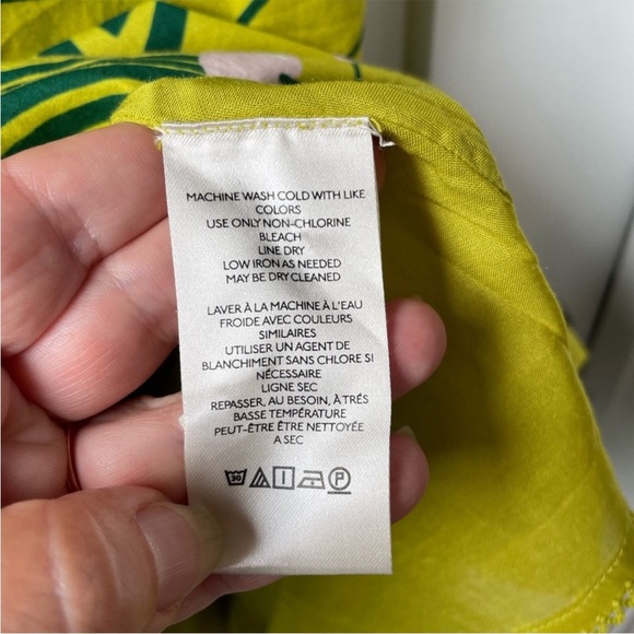 Maeve Puff-Sleeve Sweetheart Dress in Cherry Chartreuse - Picture 10 of 13